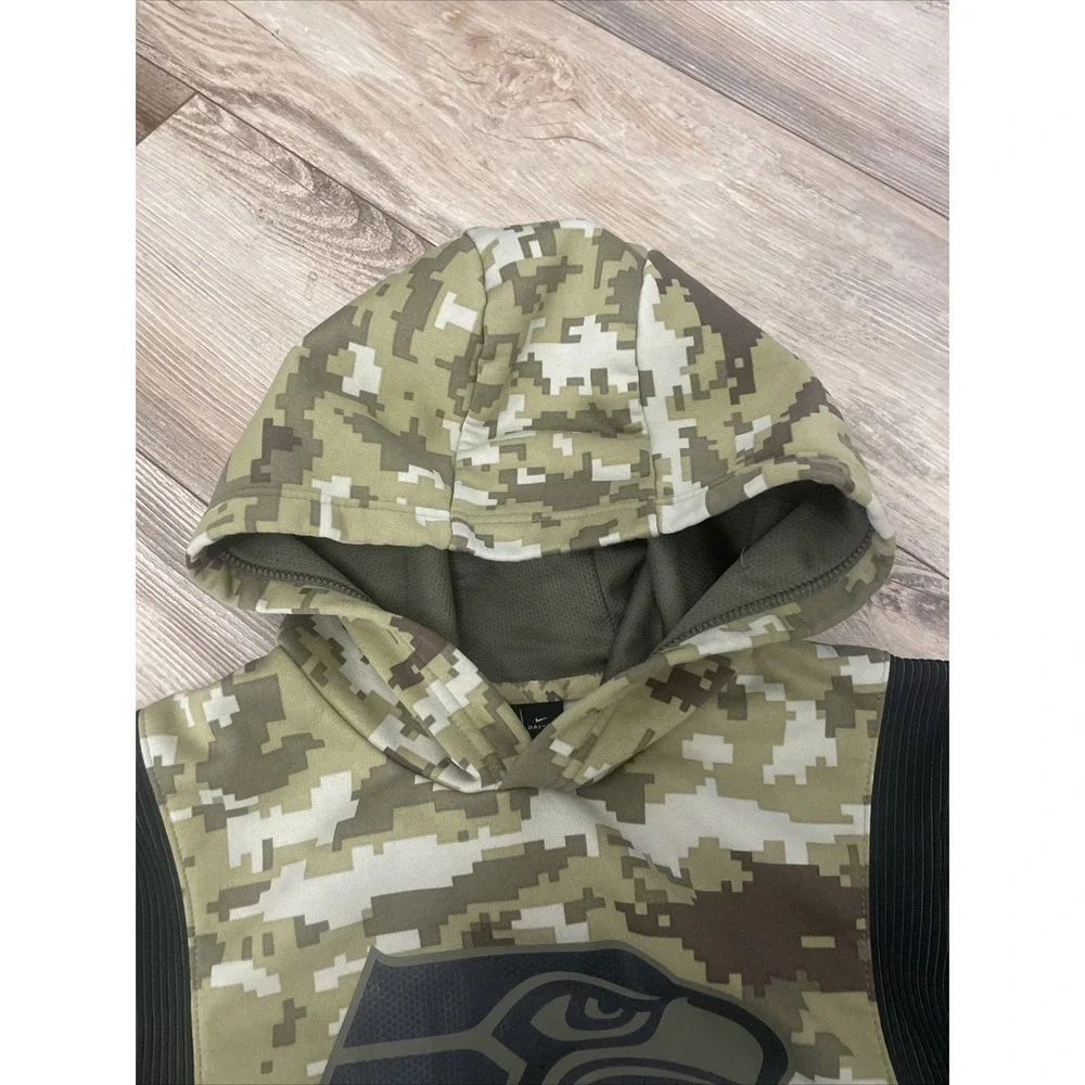 Nike field apparel